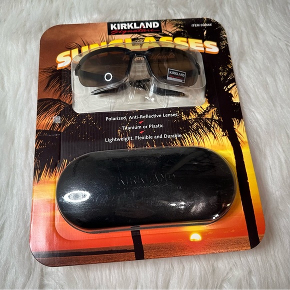 NWT Kirkland Sunglasses And Case - Picture 2 of 3